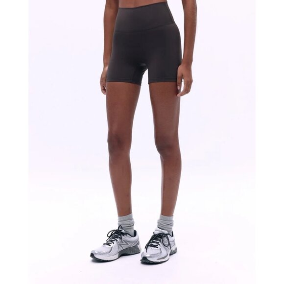 Adanola Ultimate Ultra Crop Short in Coffee Bean - Picture 3 of 5